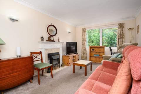 1 bedroom flat for sale, Springfield Meadows, Weybridge, KT13