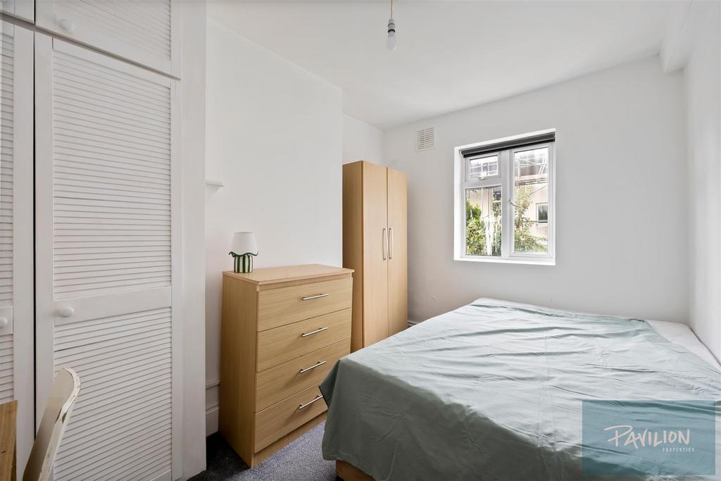 Room 2.JPG