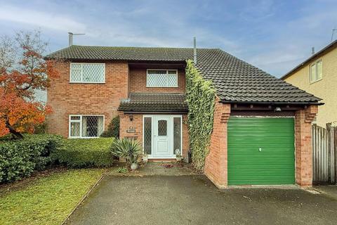 Giffard Drive, Welland, Malvern