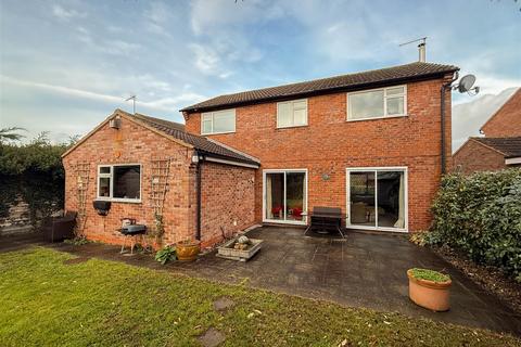 undefined, Giffard Drive, Welland, Malvern