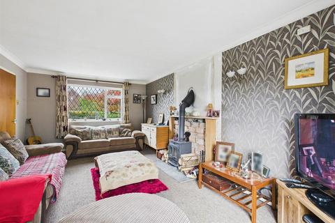 undefined, Giffard Drive, Welland, Malvern