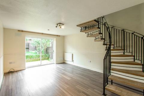 2 bedroom end of terrace house for sale, 7 Beaulieu Drive, Yeovil