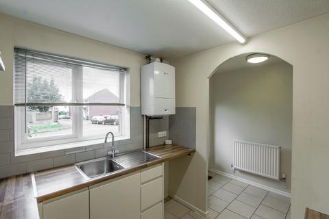 2 bedroom end of terrace house for sale, 7 Beaulieu Drive, Yeovil