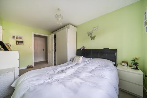 undefined, Wellesbourne Crescent, High Wycombe HP13