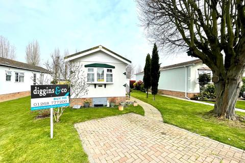 1 bedroom park home for sale, Halcyon Park, Pooles Lane, Hullbridge, Hockley, SS5
