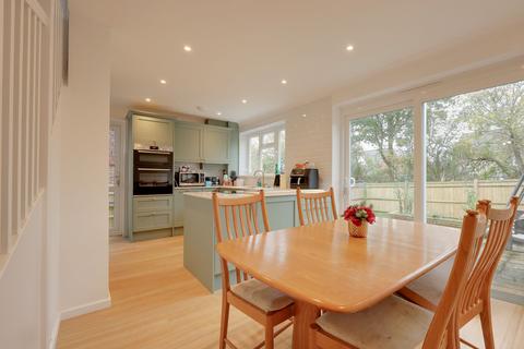 3 bedroom semi-detached house for sale, Kings Way, Burgess Hill, RH15