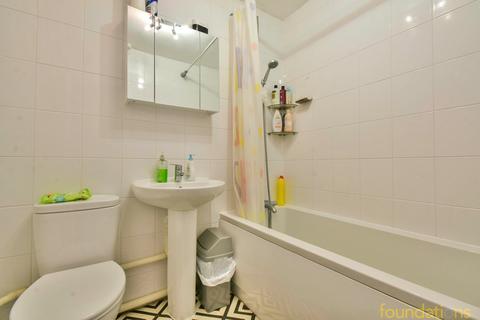 46 School Place, Bexhill-on-sea, TN40 2PX