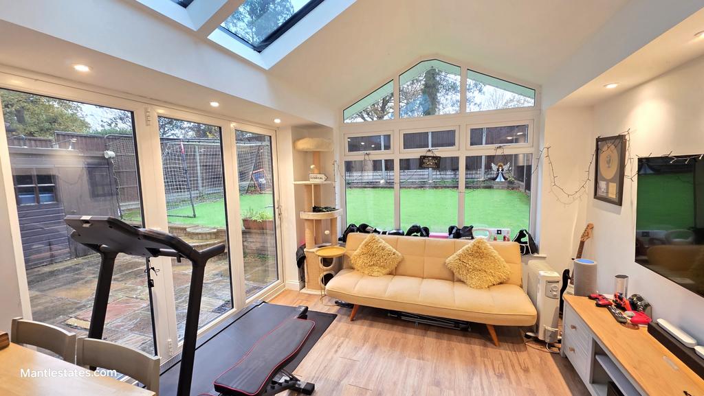 Garden room