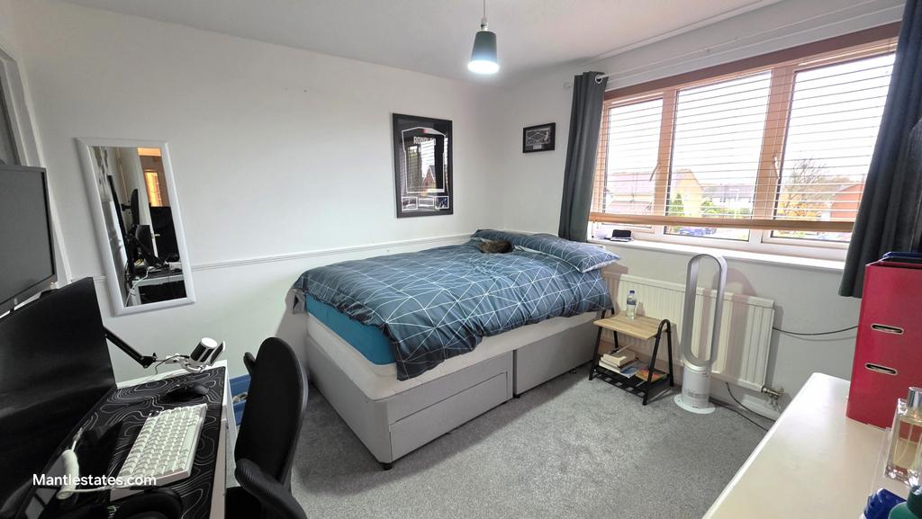 Front bedroom