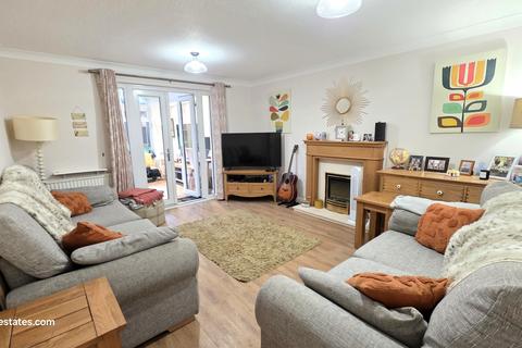 undefined, Conifer Close, Goffs Oak EN7 6EY