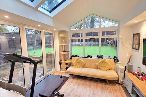 4 bedroom detached house for sale, Conifer Close, Goffs Oak EN7 6EY