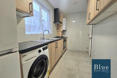 undefined, Berkeley Waye, Hounslow, TW5