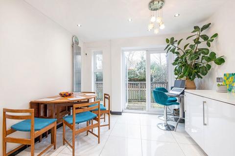 4 bedroom house for sale, Jodrell Road, London E3