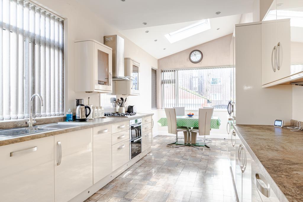 Kitchen1