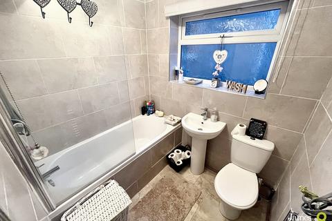 undefined, De Barri Street, Pontypridd CF37