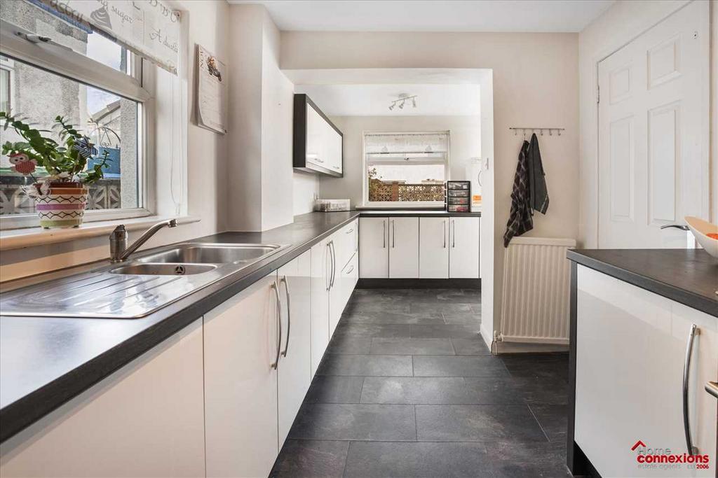 Kitchen (1)