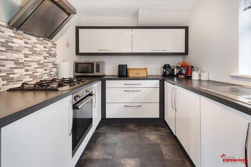 Kitchen (2)