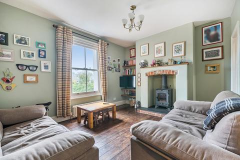 3 bedroom terraced house for sale, Elgar Road, Berkshire RG2