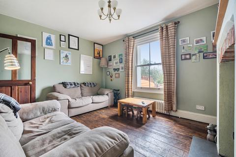 3 bedroom terraced house for sale, Elgar Road, Berkshire RG2