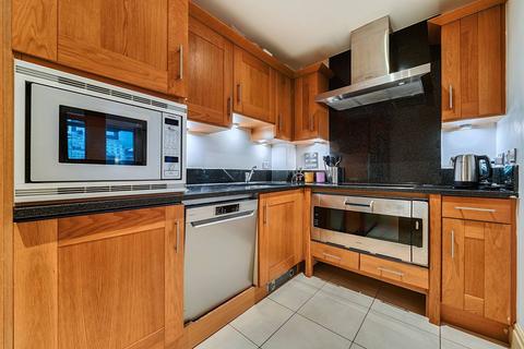 2 bedroom flat for sale, The Boulevard, Imperial Wharf, London, SW6