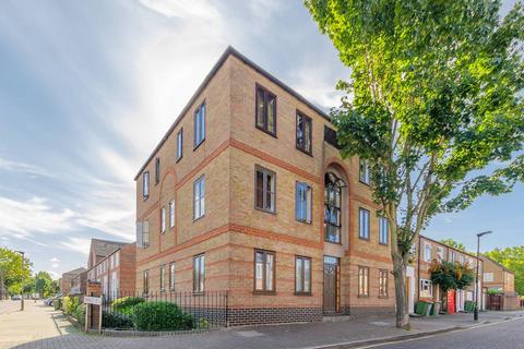 1 bedroom flat for sale, Kingfisher Street, Beckton, London, E6