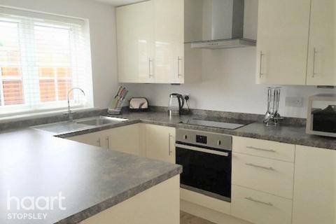 1 bedroom apartment for sale, Lothair Road, Stopsley Village