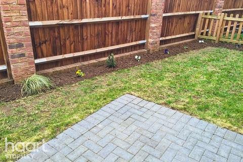 undefined, Lothair Road, Stopsley Village