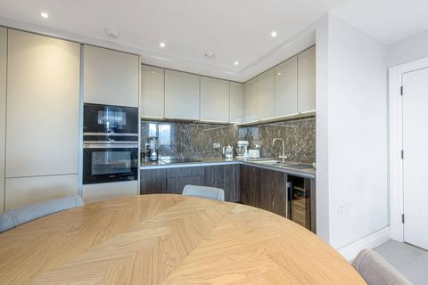 3 bedroom flat for sale, Espalier Gardens, Brondesbury, LONDON, NW6