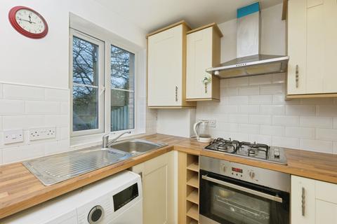 37 Berryknowes Drive, Glasgow, G52 2DZ