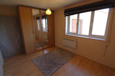 1 bedroom flat to rent, Waterville Drive, Vange, Basildon, Essex, SS16