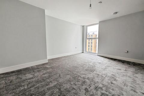 1 bedroom apartment to rent, Canal Walk, Southampton SO14