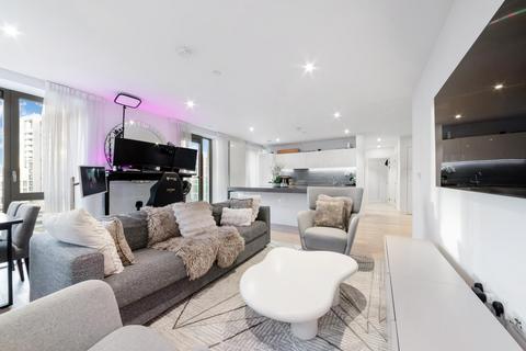 Kelson House, Royal Wharf, E16