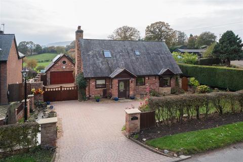 4 bedroom detached house for sale, Huxley Lane, Tiverton