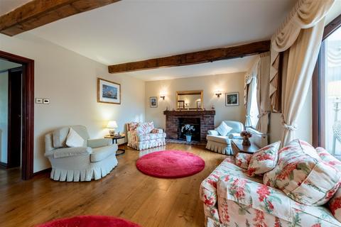 4 bedroom detached house for sale, Huxley Lane, Tiverton