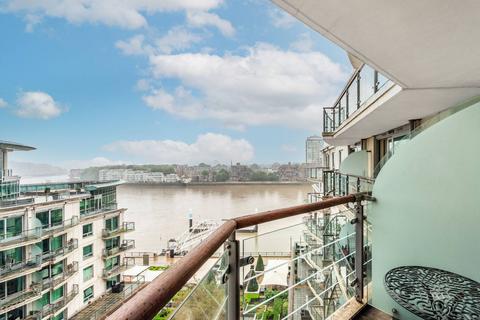 2 bedroom flat to rent, St George Wharf, Vauxhall, London, SW8