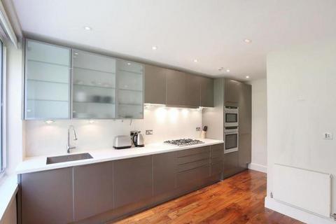 3 bedroom apartment to rent, Clifton Hill, London NW8