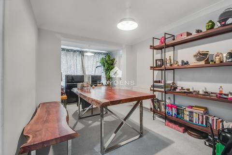 undefined, Roslings Close, Chelmsford CM1