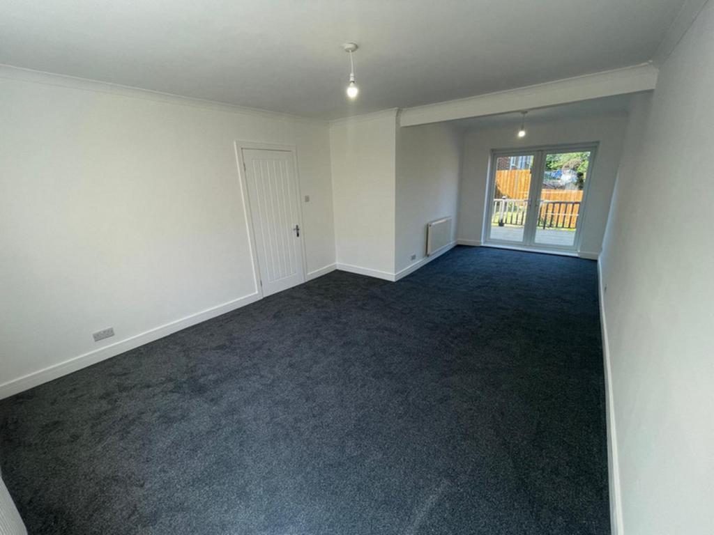 Living &amp; Dining Room