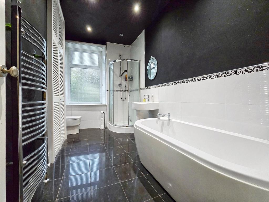 Four-Piece Bathroom
