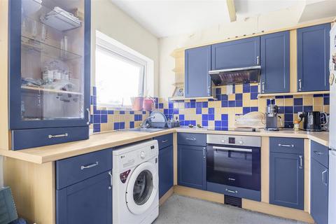 undefined, Belgravia Court, Reading, RG30