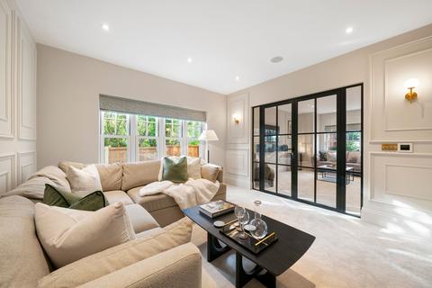 undefined, Links Green Way, Cobham, KT11