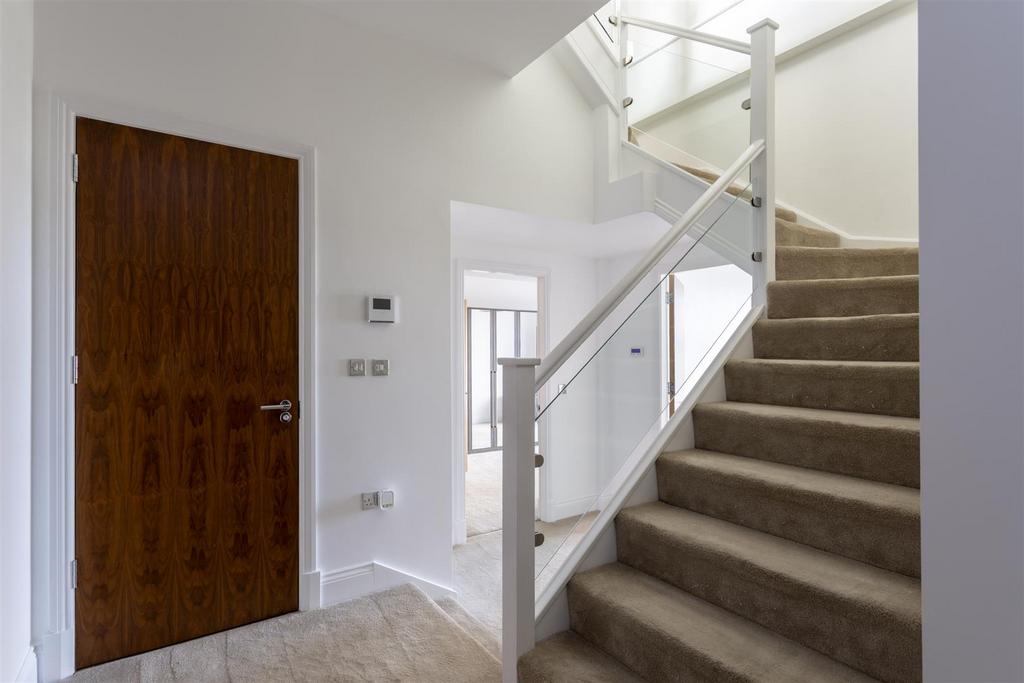 509 The Residence  19.jpg