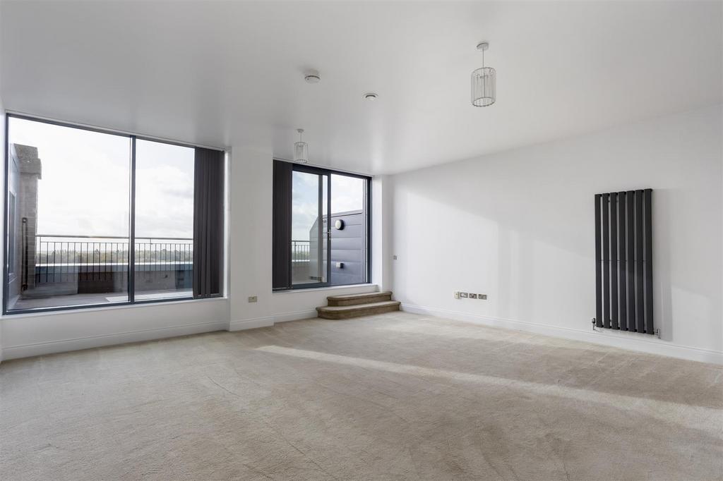 509 The Residence  1.jpg