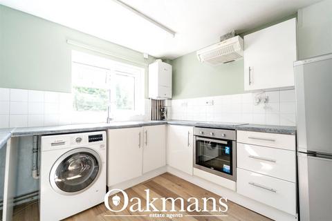 3 bedroom property to rent, Roman Way, West Midlands B15