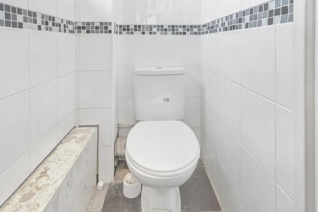 20251120144806 16 Toilet N2 Yzj T202511201547.jpg