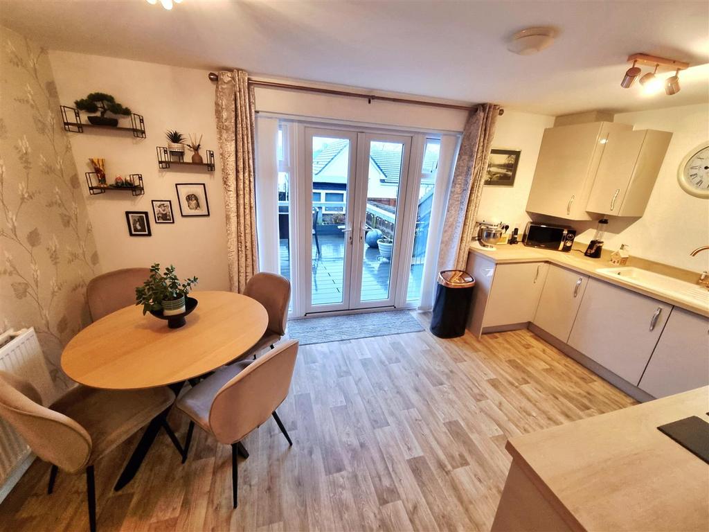 Kitchen & dining.jpg