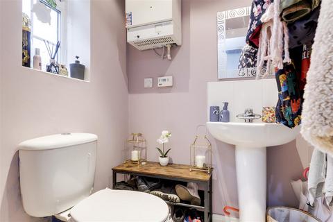 4 bedroom townhouse for sale, Aitchison Avenue, Nottingham NG15