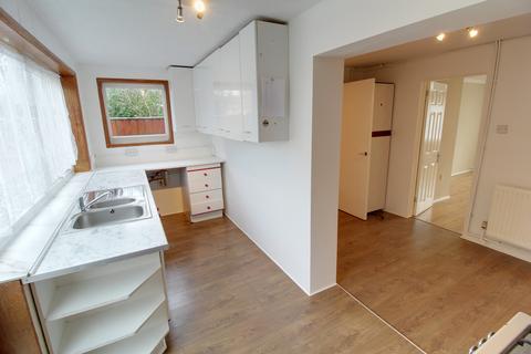 3 bedroom terraced house to rent, Rotherby Grove, Peterborough PE1