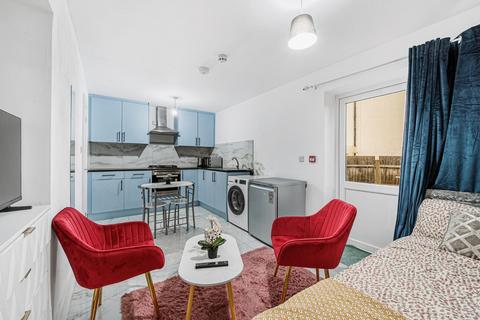 undefined, The Crescent, Acton