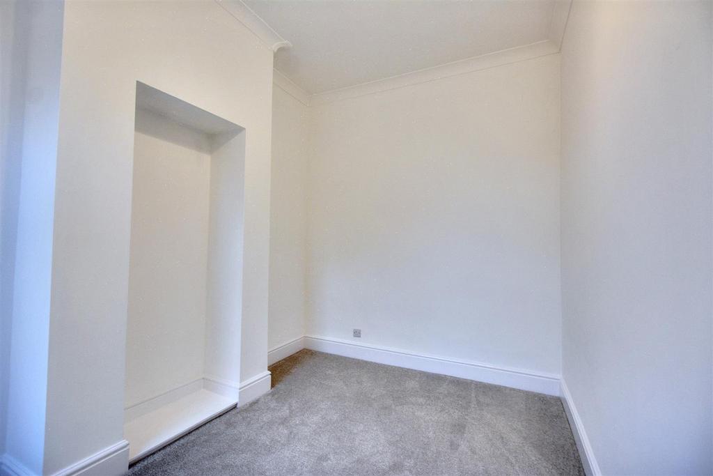 Bedroom 2 1.jpeg
